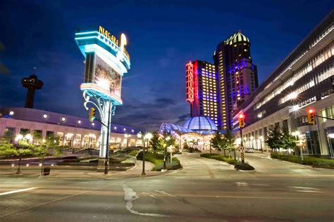 365 Barra De Niagara Falls Casino