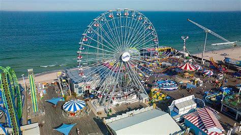 Beira Mar Casino Pier