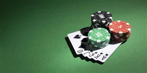 Super Stud Poker Estrategia