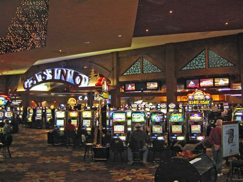 Twin Pines Casino Pedacos